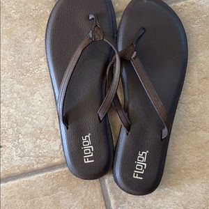 Flojos leather flip flops